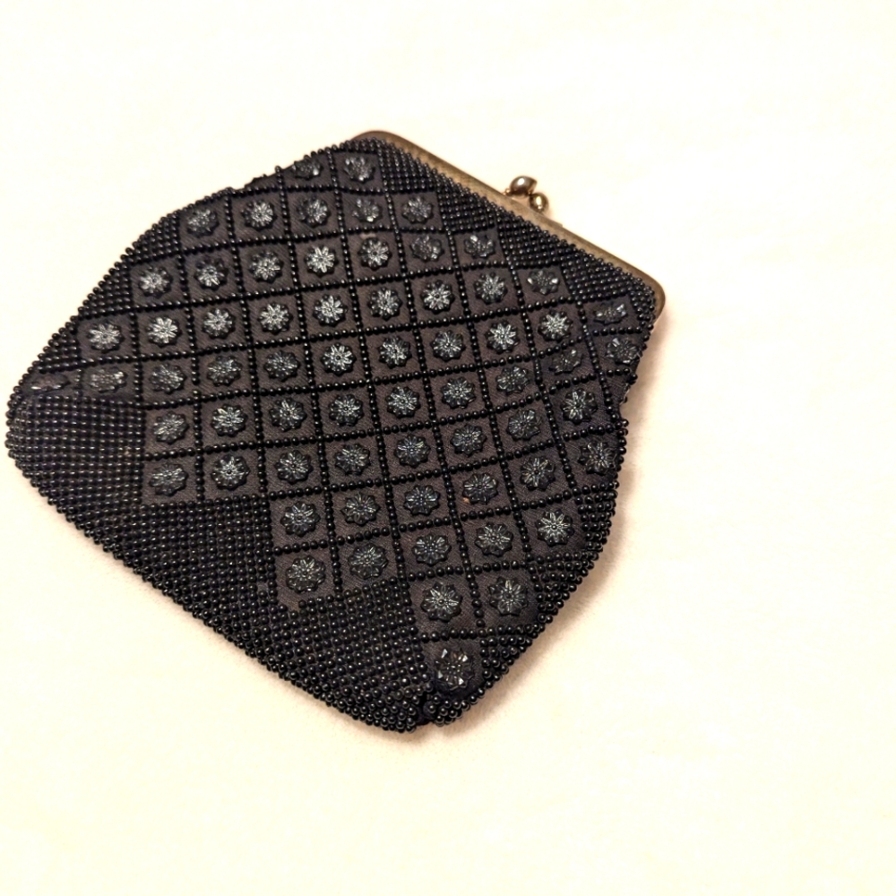 - Vintage Black Beaded Evening Bag Wristlet/Purse Made in Hong Kong.